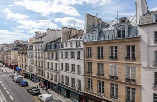 Les Iles Apartment | AN Exclusive Location With AN Impeccable Decoration FOR Parisian Feel