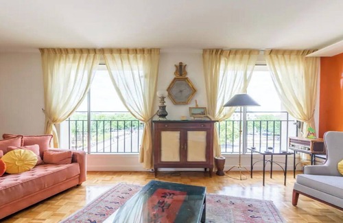 Les Iles Apartment | AN Exclusive Location With AN Impeccable Decoration FOR Parisian Feel