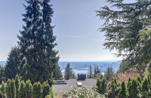 West Vancouver House | An Immaculate Family House in West Vancouver