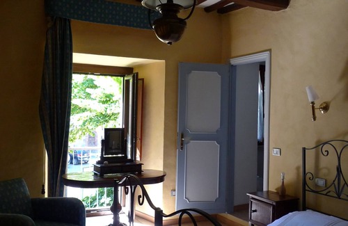 Umbertide Other | An organic writer and producer, she creates food for the body and mind