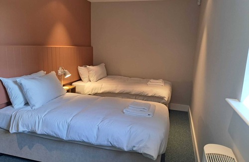 Dundreggan Hotel | An Spiris Accommodation at Dundreggan Rewilding Centre