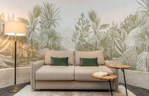 Gaillon Apartment | An uber chic apartment next to Louvre