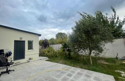 La Chapelle-Saint-Mesmin Apartment | Anais