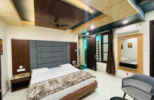 Deoghat Bed & Breakfast | Anand residency