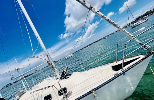 Cortez Resort | Anchor out!