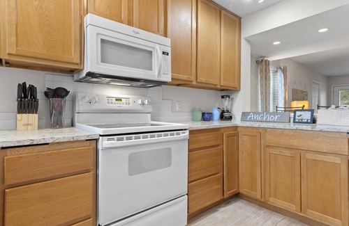 Gulfport House | *Anchor Townhome w/Gulf views* Walk to beach/seafood