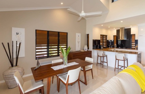 Hamilton Island Apartment | Anchorage 14, Anchorage 14 on Hamilton Island