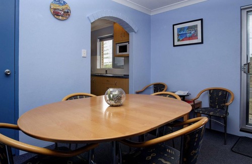 Tuncurry Apartment | Anchorage 7 - Close by to the Rockpool!