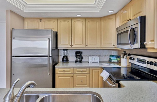 Siesta Key Condo | Anchorage Resort 5th Floor 2 bedroom condo with Beach Access 0888