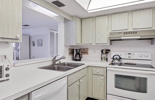 Siesta Key Condo | Anchorage Resort 6th Floor 2 bedroom Condo on Siesta Key 0889