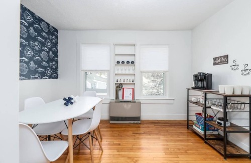 Old Orchard Beach House | Anchors Away Cottage: 5BR 10-Min Walk to Beach