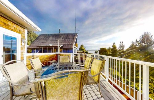 Rockaway Beach House | Anchors Aweigh