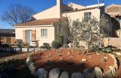 Venelles House | Ancienne Ferme Rénovée Entièrement , Dans la Campagne Aixoise