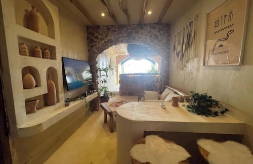 Al Haram Apartment | Ancient Pyramids View Retreat with Jacuzzi 806