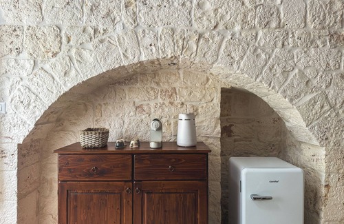 Valenzano House | Ancient Trullo surrounded by greenery in the heart of Valle D'Itria