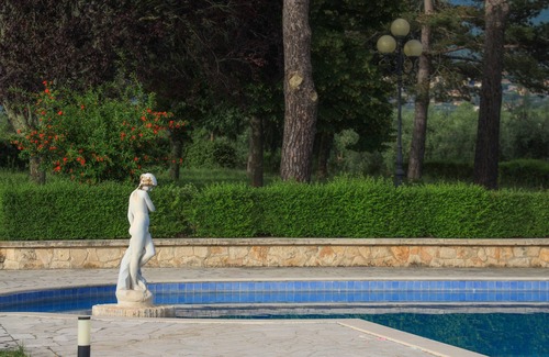 Montecchio House | Ancient vacation home La Palombara