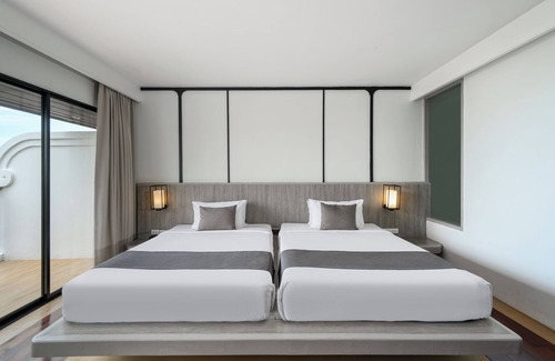 Patong Resort | Andamantra Resort and Villa Phuket
