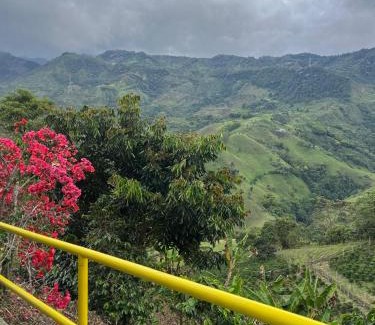 Aranzazu House | Andean Mot Mot Coffee - Puerto Asís Farm