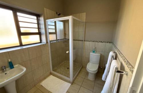 Universitas Apartment | Andela Guesthouse