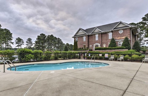 Spring Lake Apartment | Anderson Golf Club Condo with Community Amenities!