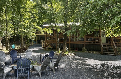 Athens Cabin | Anderson Paradise Cabin in Albert Pike Recreational Area, Caddo Gap Arkansas