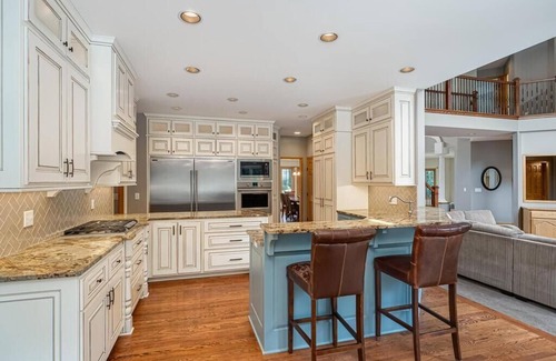 Andover House | Andover stunner on acreage with underground pool