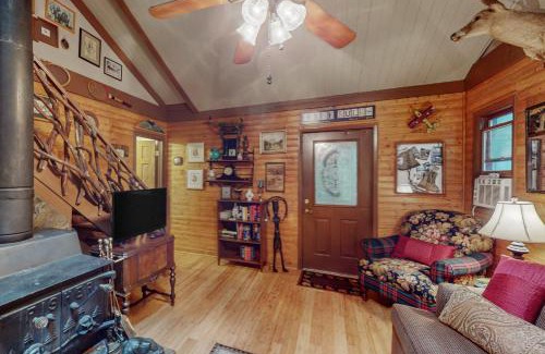 Boone House | Andreas Creek Cabin #1