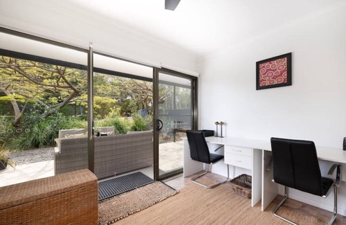 Warner Cottage | Anembo Country Cottages - Spa Sauna Gym near sports venues, shops, restaurants