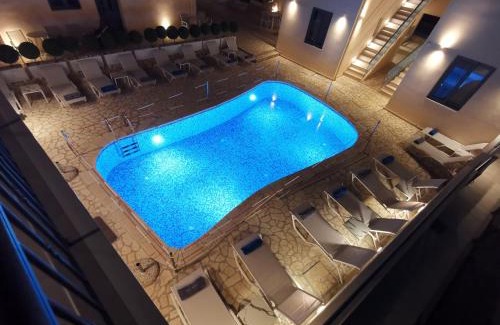 Mytikas Apartment | Anemos Villas