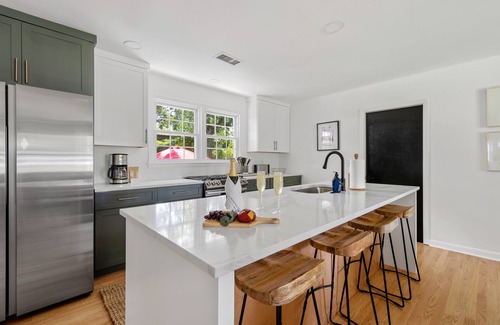North Charleston House | Angel Oak: Beautiful Backyard