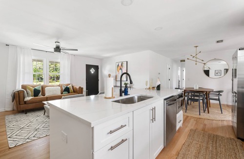 North Charleston House | Angel Oak: Beautiful Backyard