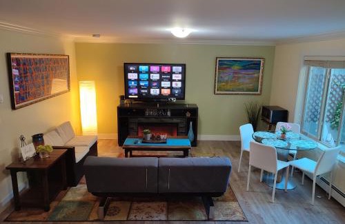 Surrey House | Angela's Private Suites