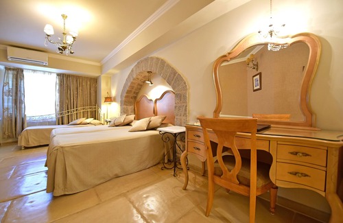 idhra Hotel | Angelica Boutique Hotel