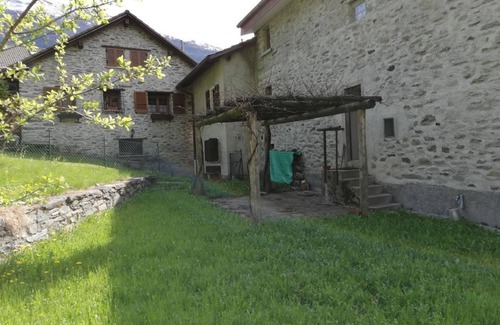 Chironico Apartment | Angelica House