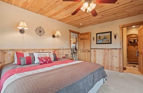 Twin Lakes Cabin | Angell`s Retreat 3bd Cabin in Twin Lakes