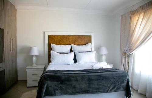 Emalahleni House | ANGELOCEAN GUEST HOUSE