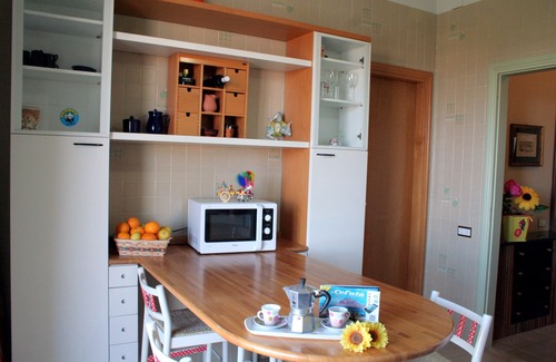 Cefalu Apartment | Angie's Apartment "Private Parking- 500mt by the sea"