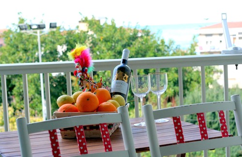 Cefalu Apartment | Angie's Apartment "Private Parking- 500mt by the sea"