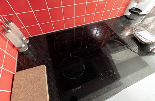 Santo Condestavel Apartment | Anise Apartment, Wifi, AC, Balcony