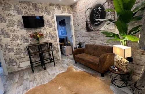 Mentana Apartment | Anita House