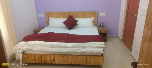 Chamoli Hotel | Anita Palace