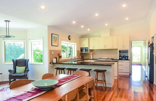 Flinders House | Anker - Flinders Village family home