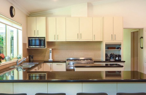 Flinders House | Anker - Flinders Village family home