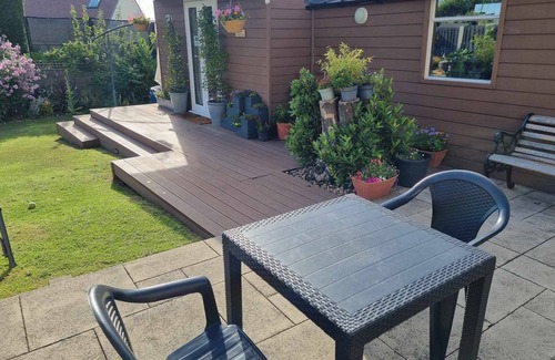 Llandudno Apartment | Ann's Garden Flat, Llandudno and Conwy. Quiet Residential Area, Self Contained