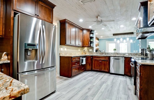 Bradenton House | Anna Maria Island 🏝2 King Suites🛌Sleeps12💤AirHockey-Games🎮FirePit🔥PingPong