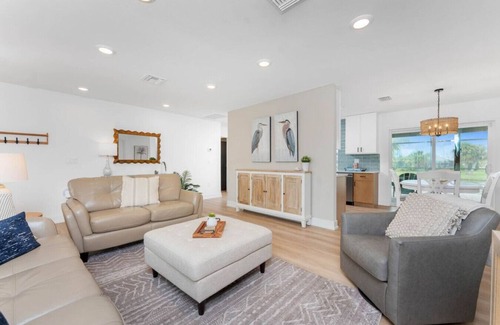 Oakland Hills House | Annapolis Waterside Escape