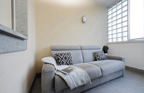 Quartiere XXII Collatino Apartment | Annasole's flat - Studio Apartment, Sleeps 2