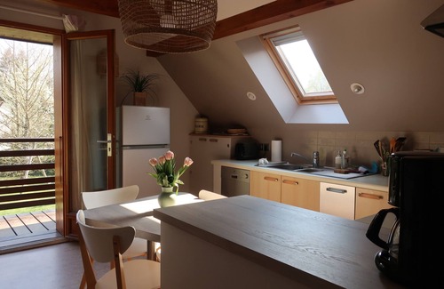 Cessenaz Apartment | ANNECY SEVRIER LAKE * APARTMENT 100 m FROM THE LAKE