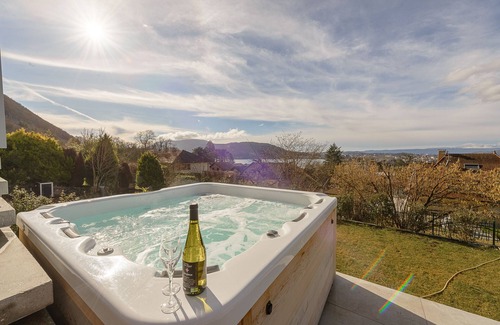 Annecy-le-Vieux Villa | ANNECY-Villa Paradise* Vue, Piscine, Jacuzzi