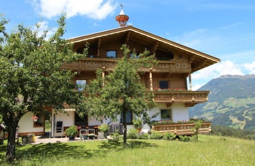 Aschau Im Zillertal Apartment | Annelies by Interhome